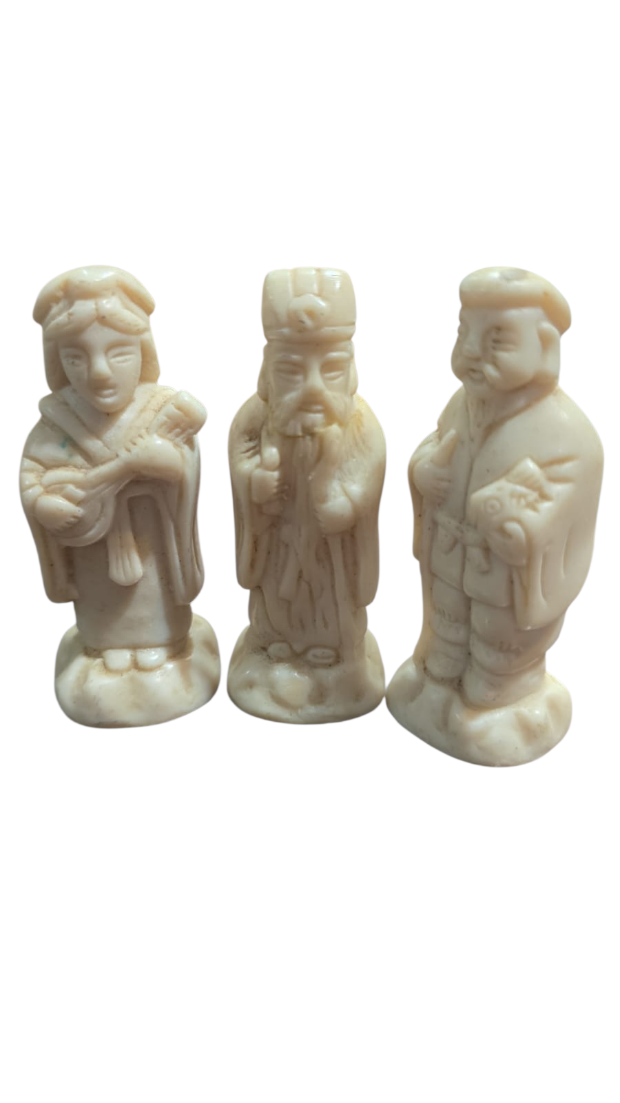 Trio de divindades orientais