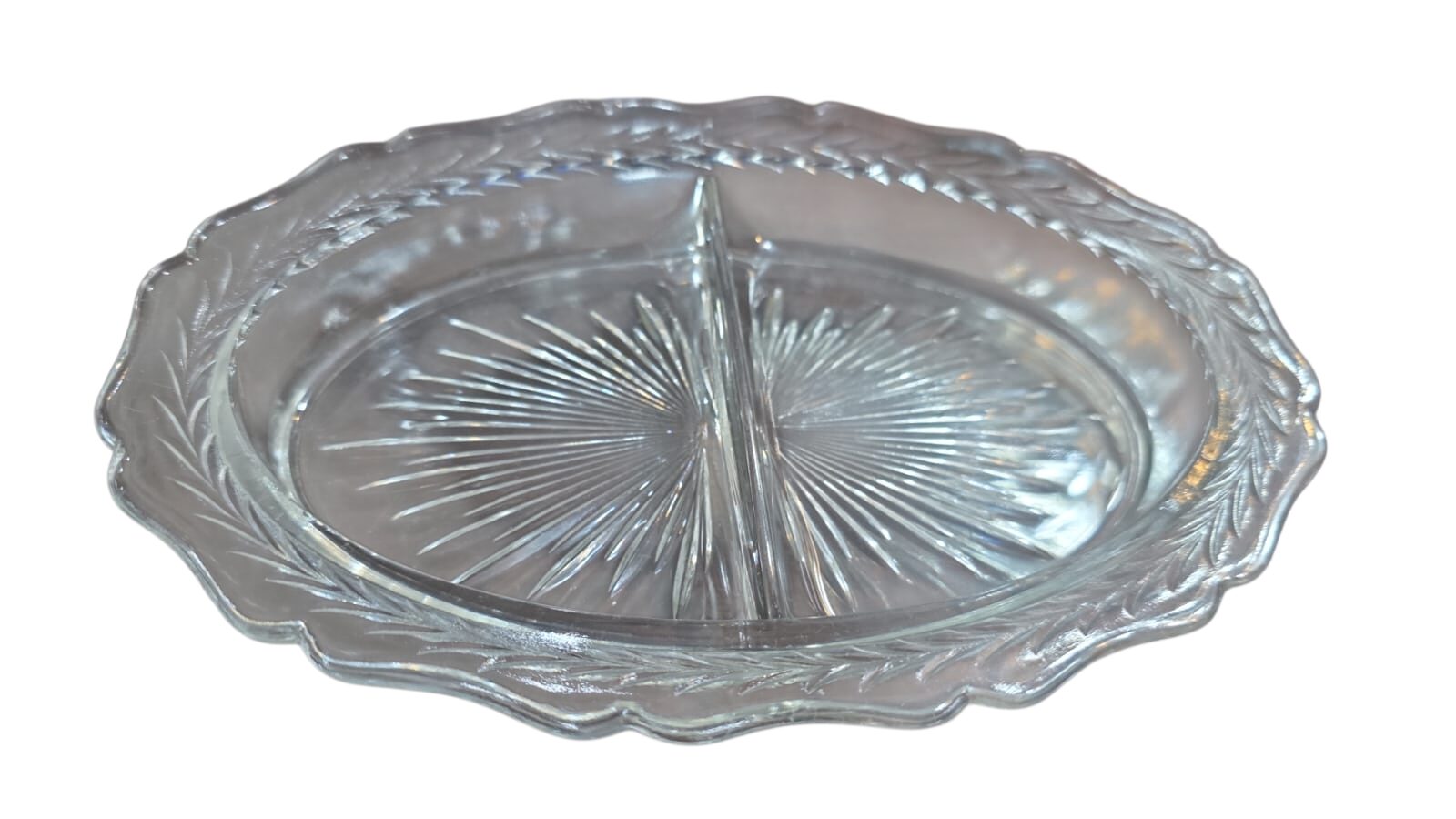 Elegante petisqueira em cristal