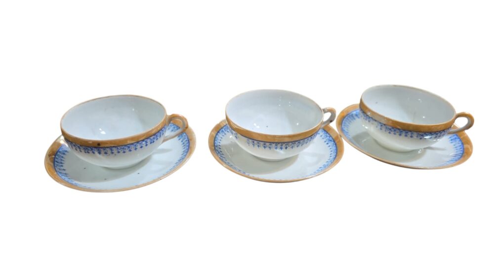 Trio de xícaras de chá porcelana japonesa casca de ovo