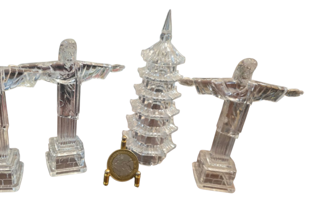 Trio de decorações em acrílico
