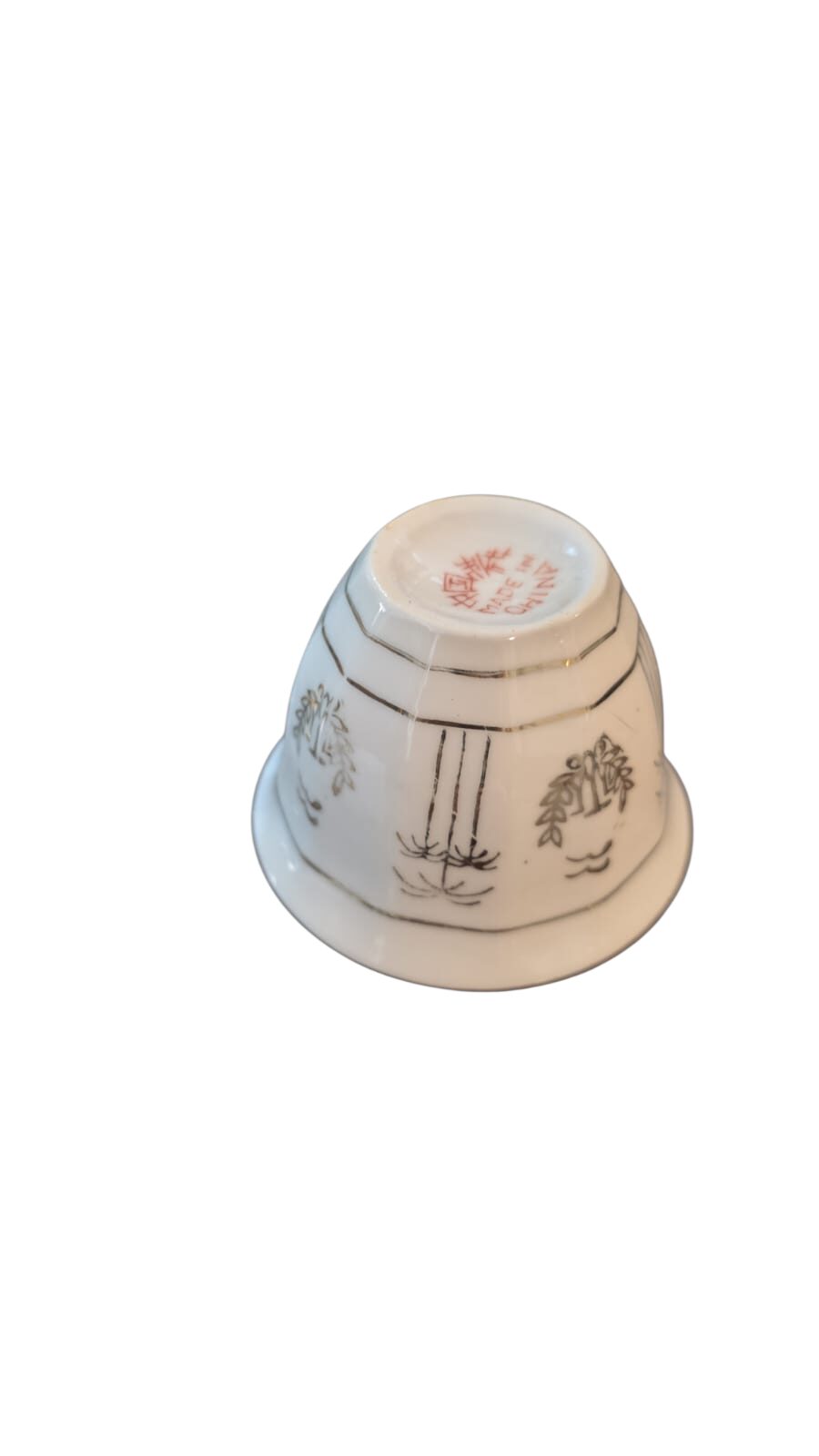 Copinho de porcelana chinesa pintado a mão