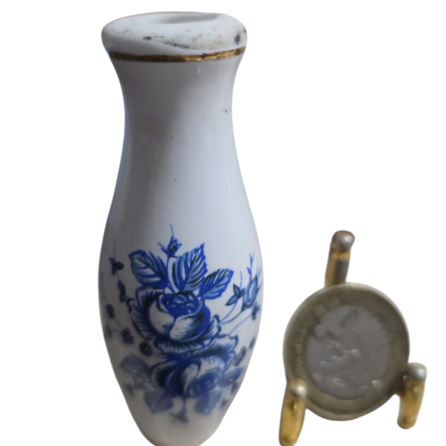 Antiga maçaneta de porcelana
