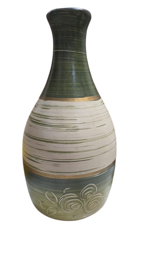 Vaso de cerâmica artesanal