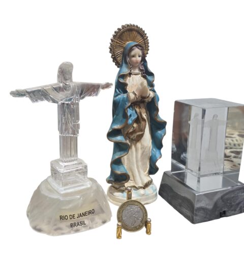 Trio de itens sacros
