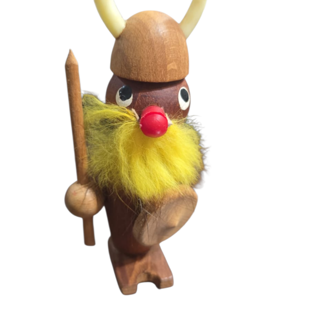 Viking de madeira artesanal