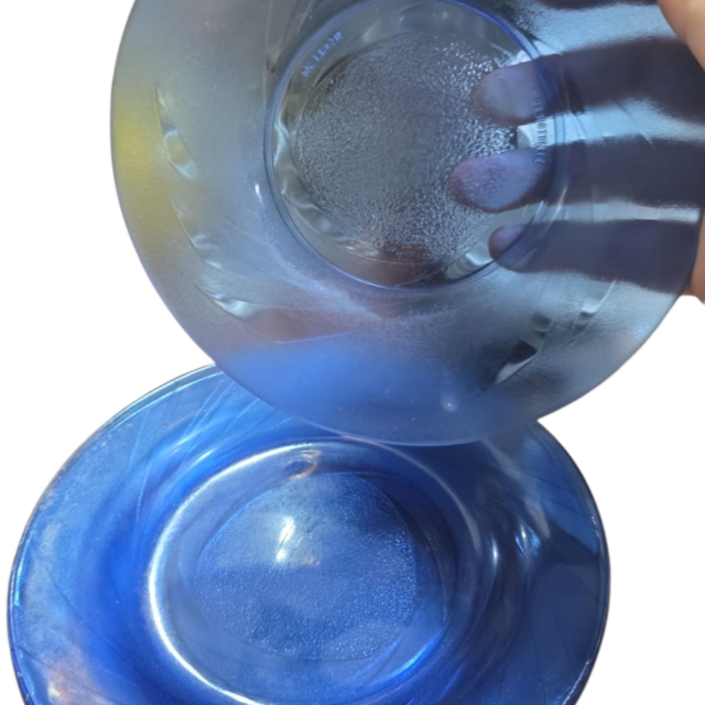 Trio de pratos de sobremesa azul cobalto
