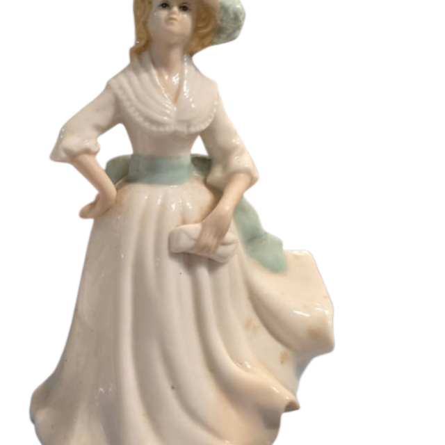 Escultura de dama antiga de porcelana
