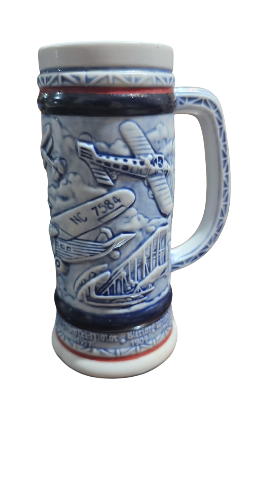 Antiga e belíssima caneca Ceramarte com arte de aviação