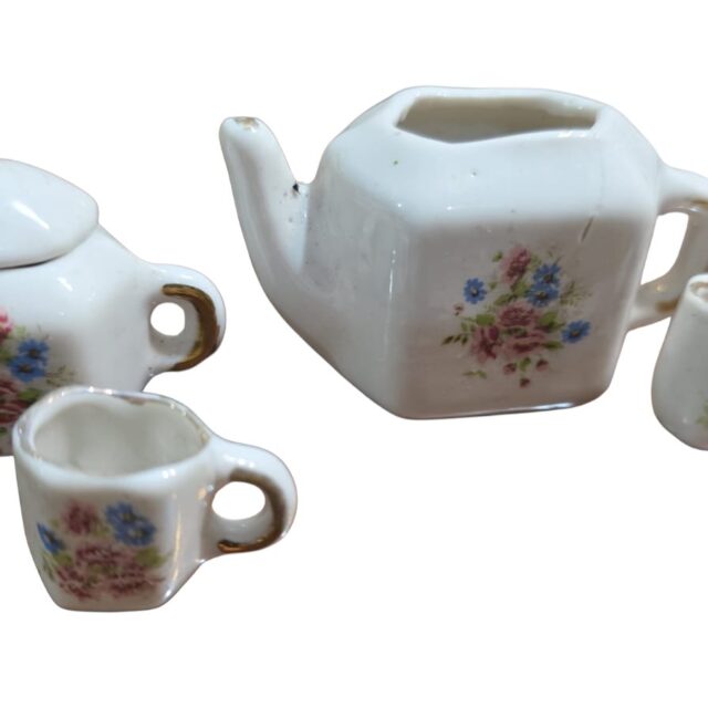 Miniaturas de porcelana