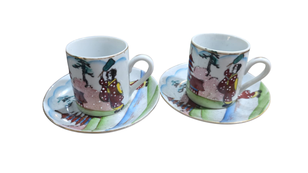 Xícaras de café em porcelana, arte oriental feita a mão. (valor unitário)