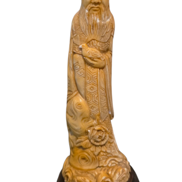 Bela e antiga escultura oriental em resina