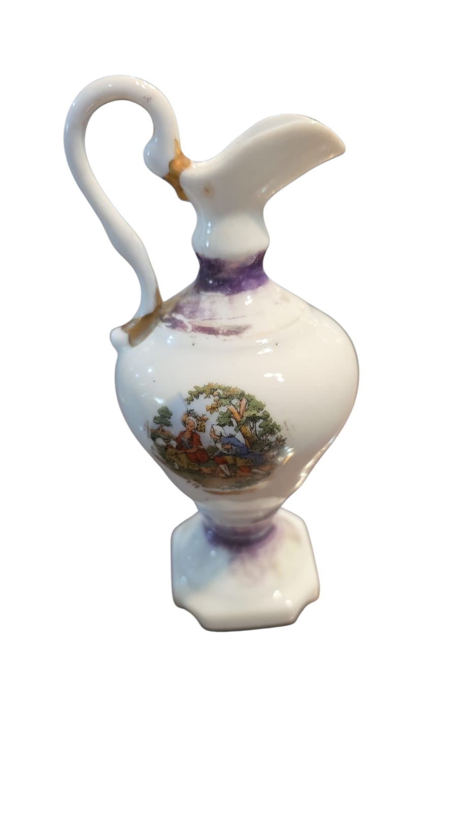 Antiga jarra de porcelana cena galante