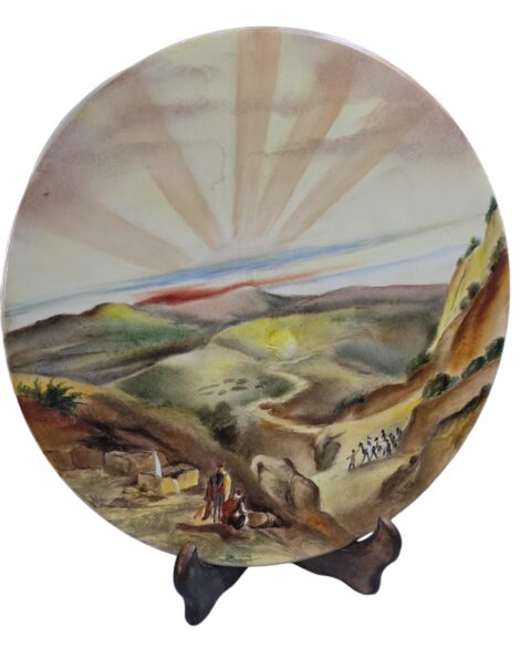 Grande porcelana pintada a mão com belíssima arte