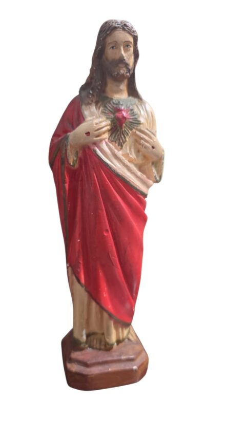 Imagem sacra de gesso, bela pintura