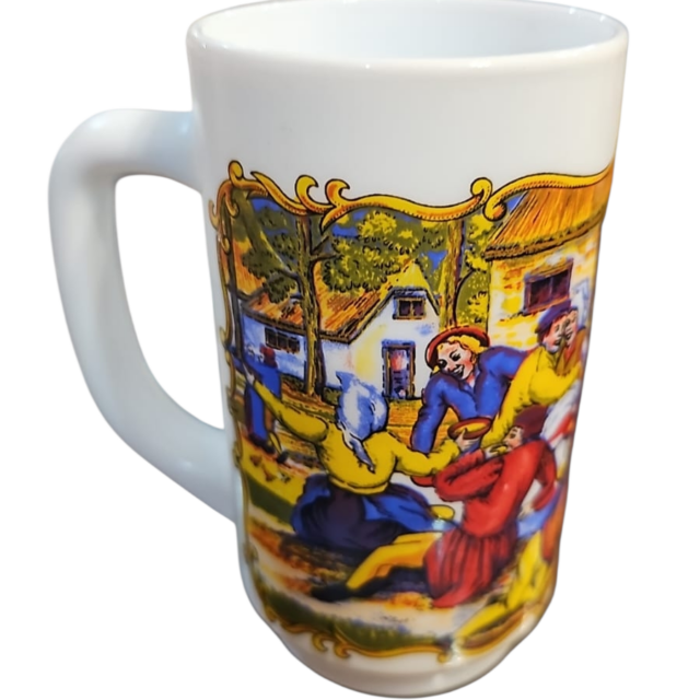 Antiga caneca de opalina, bela arte