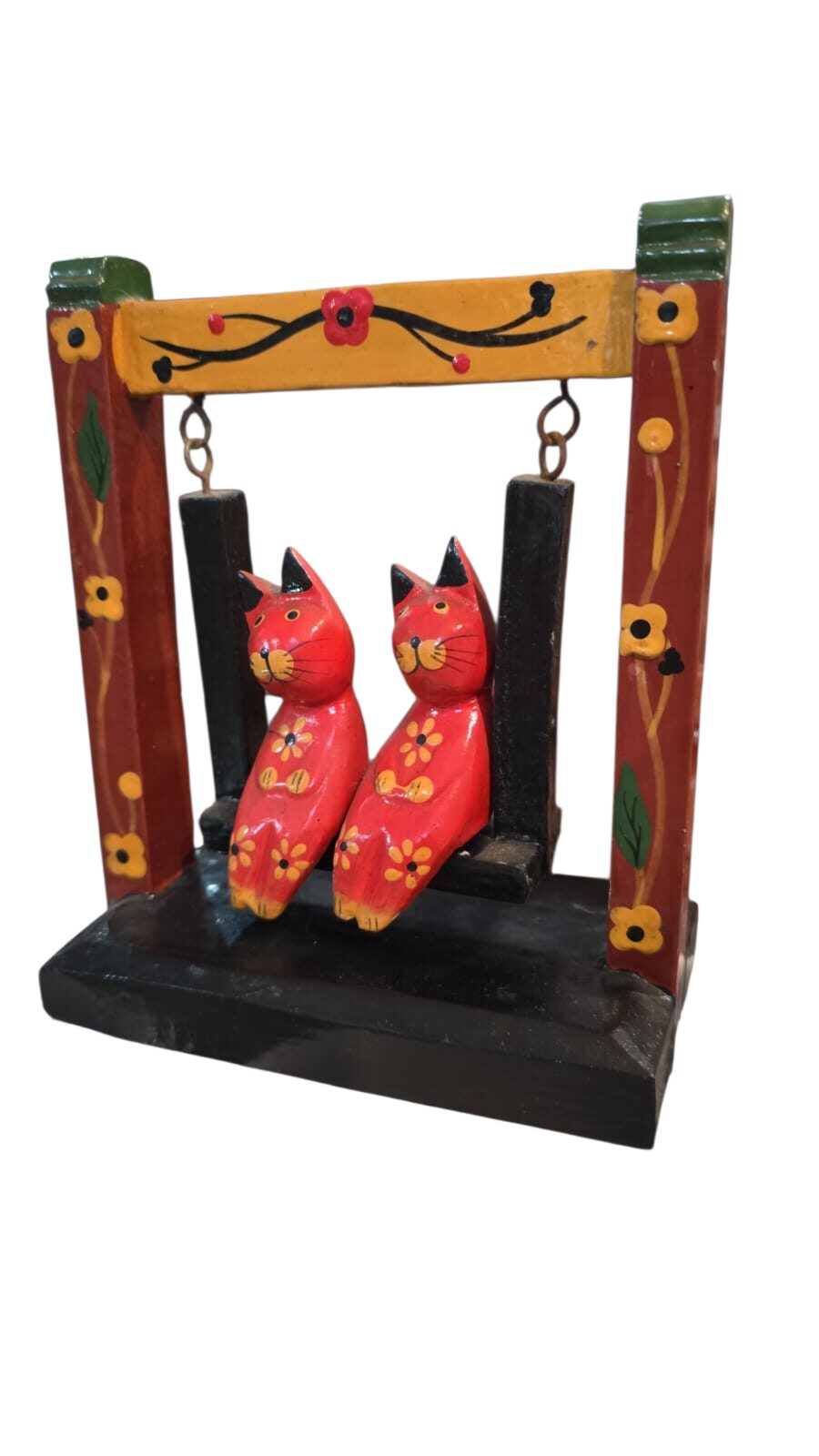 Gatos no balanço, escultura húngara de madeira pintada a mão