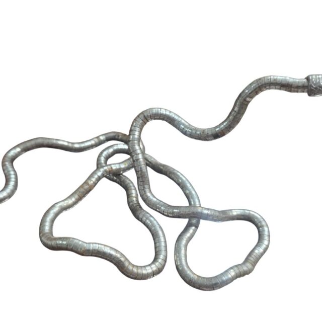Pulseira cobra moldável