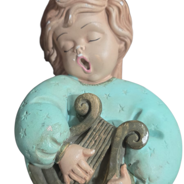 Antiga decoração de parede em estuque