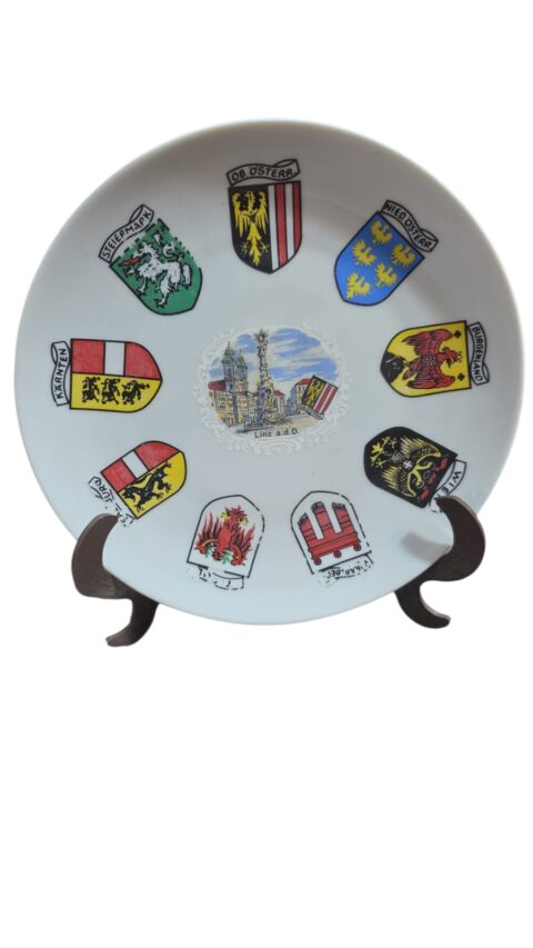 Bela porcelana de pendurar da Áustria