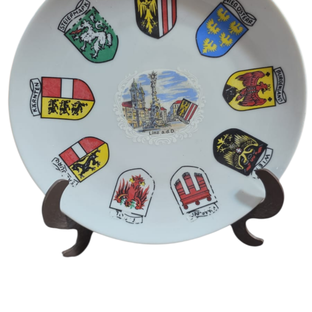 Bela porcelana de pendurar da Áustria