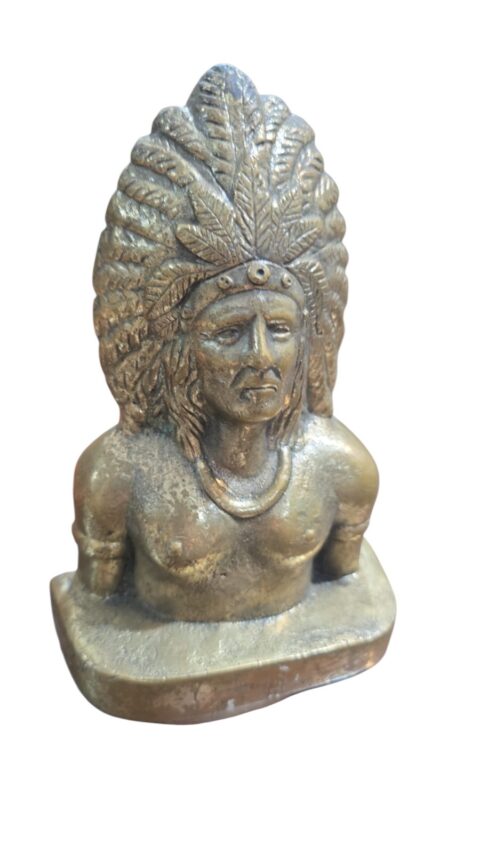 Antiga escultura índio apache de bronze