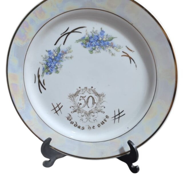 Antiga porcelana Nacarada Germer, bodas de ouro