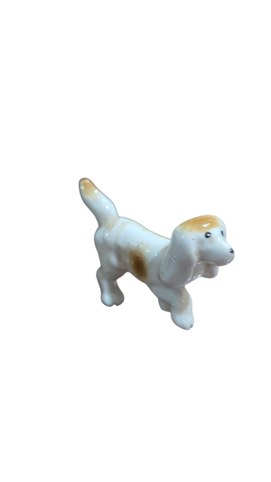 Cachorrinho japonês de porcelana