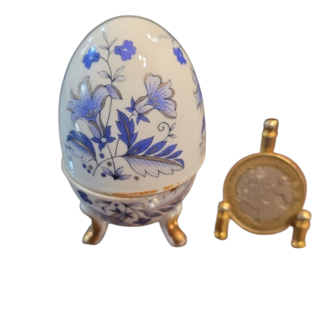 Ovo potiche de porcelana