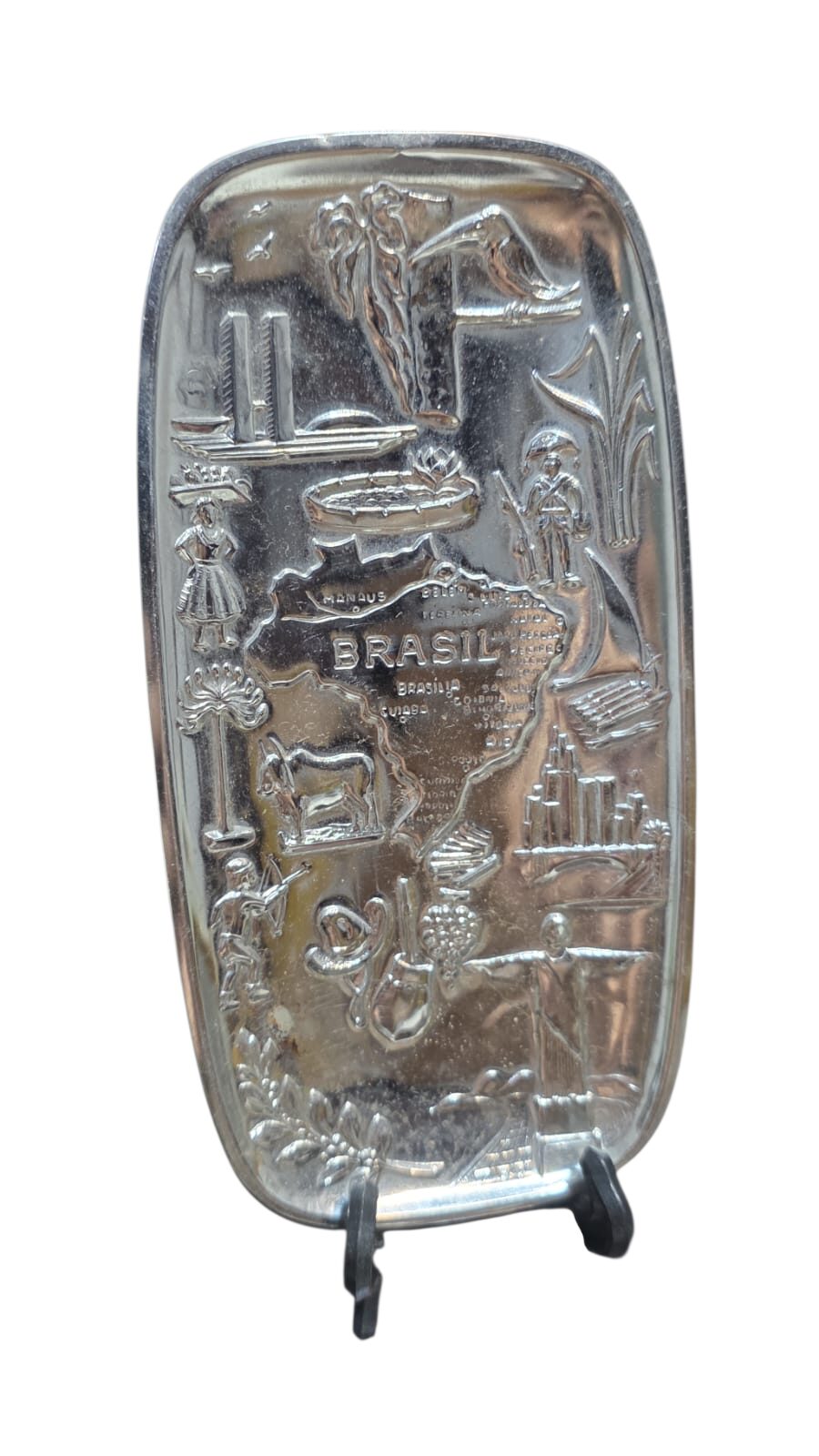 Antiga bandeja Wolff inox ornamentada com arte brasileira