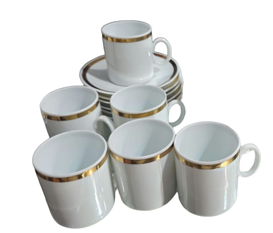 Xícara de café com pires (valor unitário)