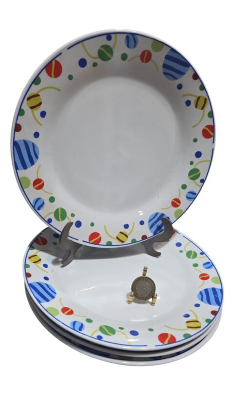 Pratos rasos de porcelana. (valor unitário)