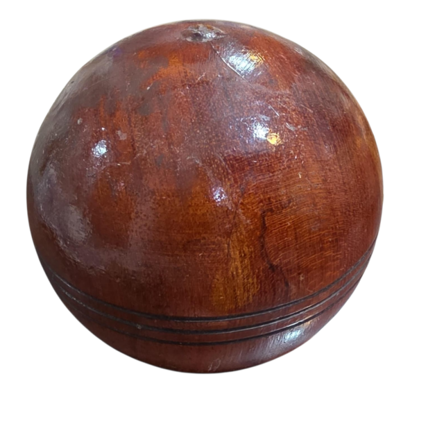 Esfera de madeira