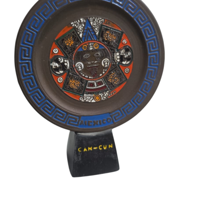 Decoração mexicana com arte de povos antigos originários