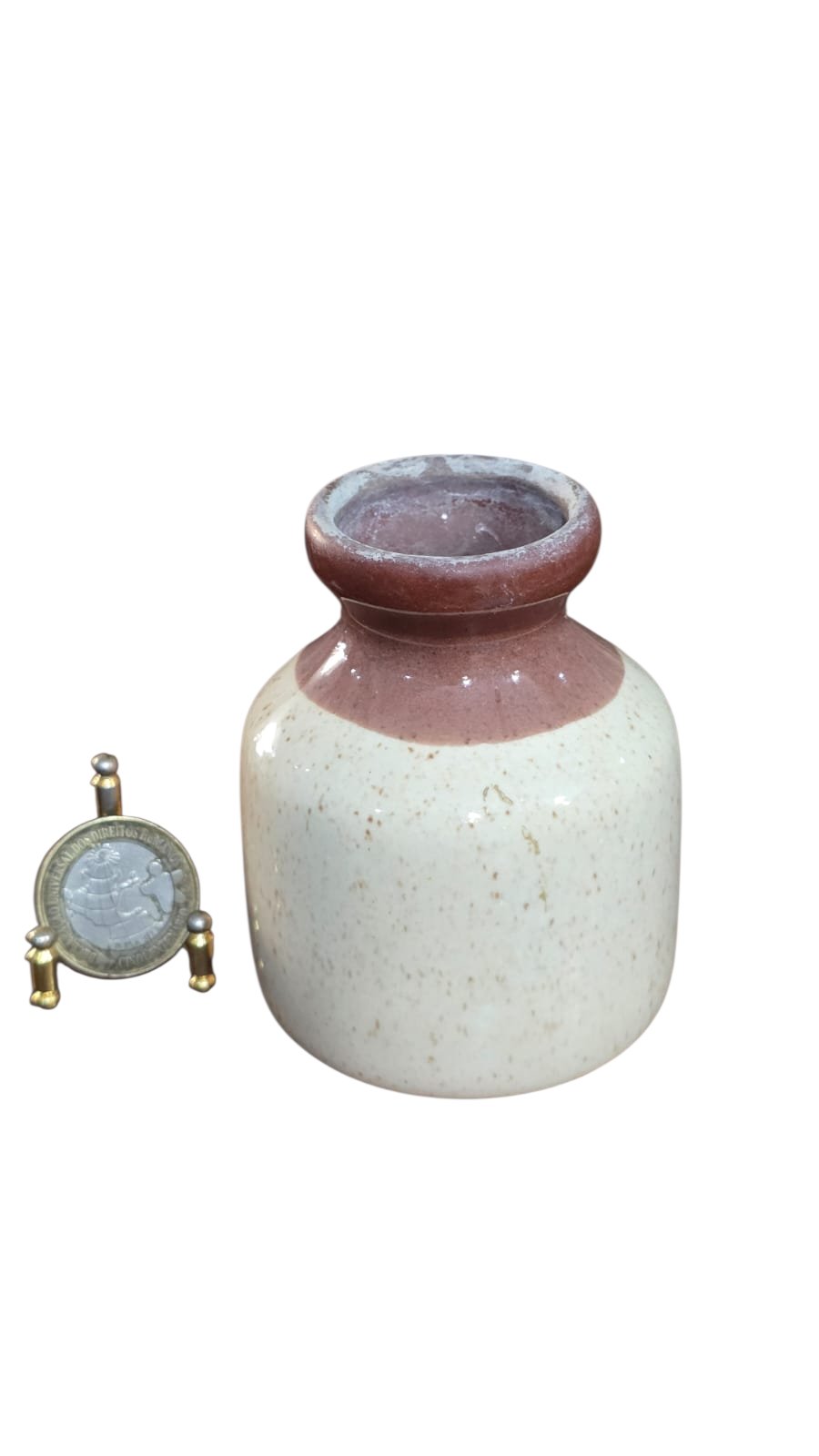 Pequeno vaso em cerâmica vitrificada