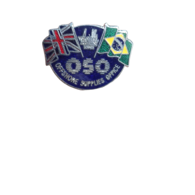 Broche em metal