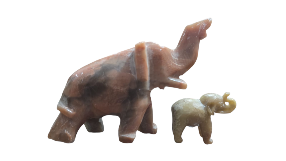 Par de esculturas elefantes de pedra