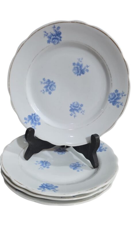 Pratos de sobremesa porcelana Real, motivos florais. (valor unitário)