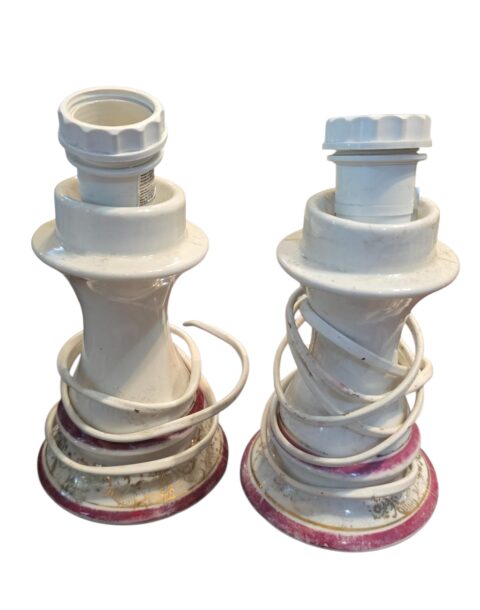 Antigos abajures de porcelana