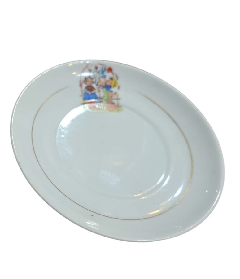 Porcelana com arte infantil