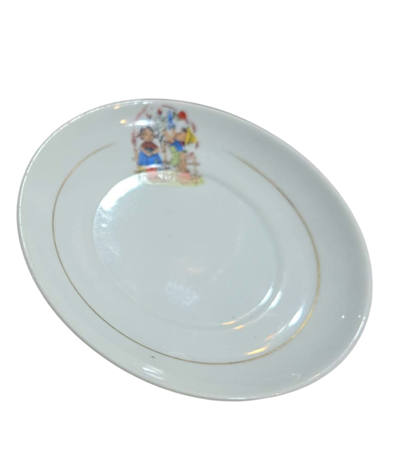 Porcelana com arte infantil