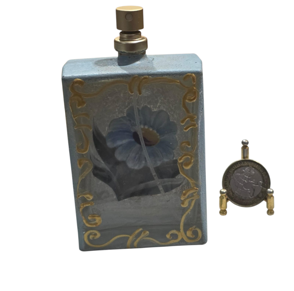Frasco de perfume artesanal
