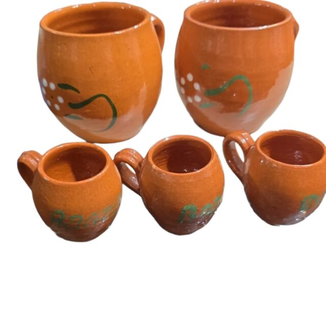 Conjunto de cerâmica artesanal