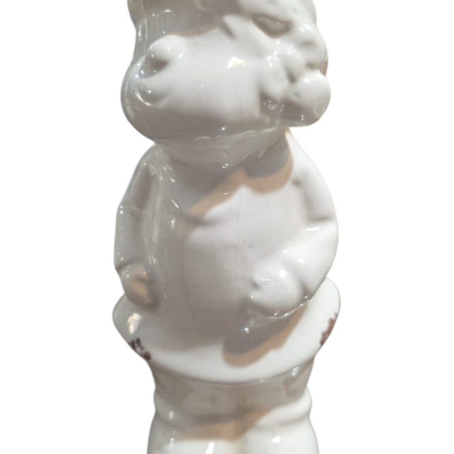 Antiga escultura de cerâmica vitrificada