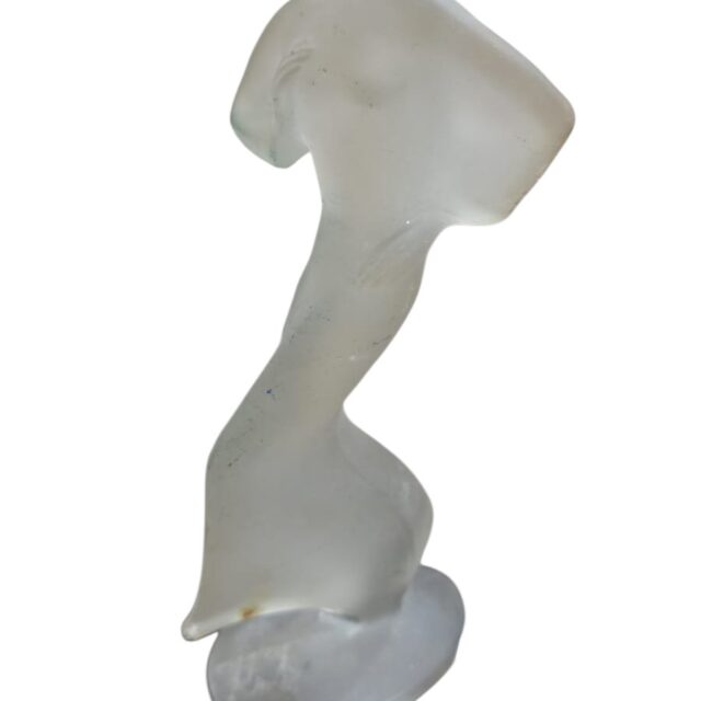 Escultura em vidro satiné
