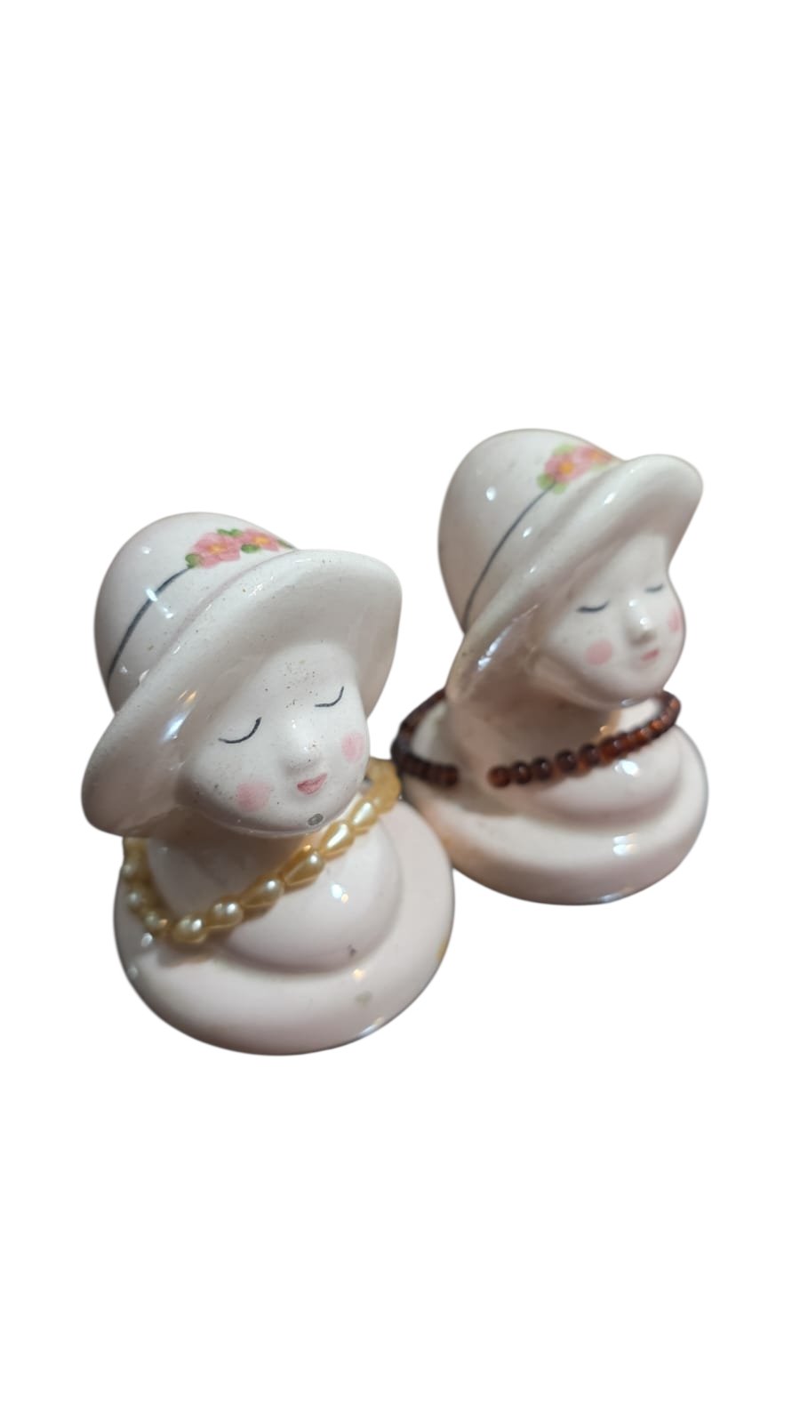 Par de damas de louça