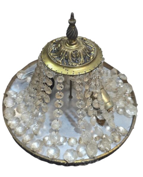 Antiga luminária de teto em dourado metal