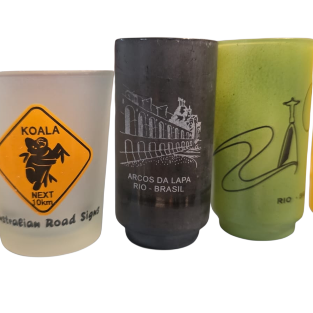 Lote de copinhos antigos de shot