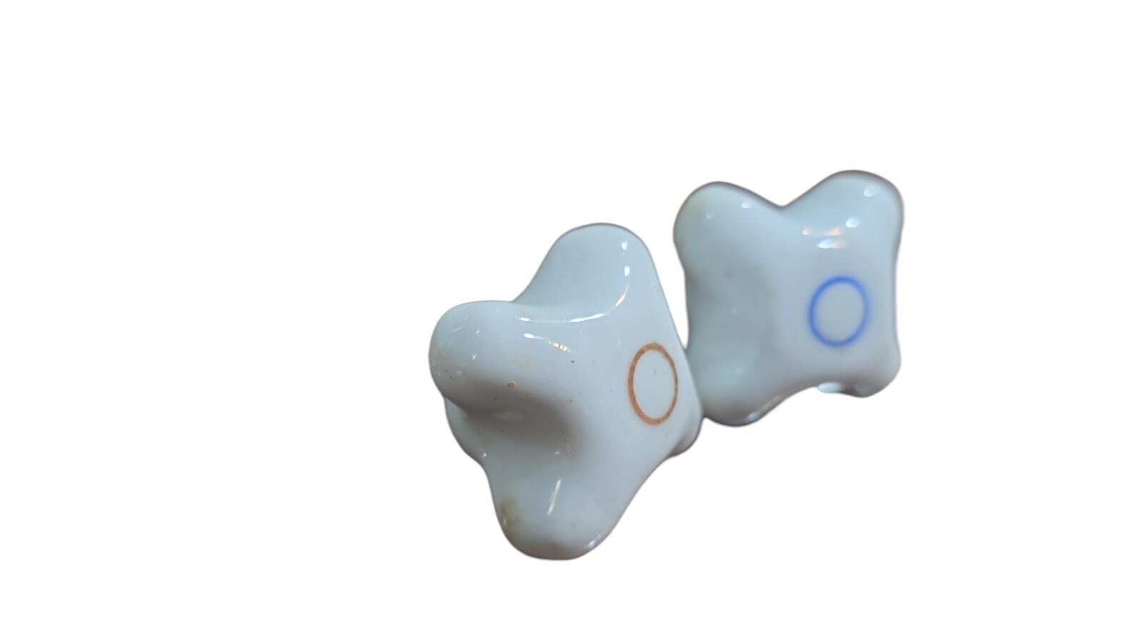 Par de antigos puxadores de porcelana
