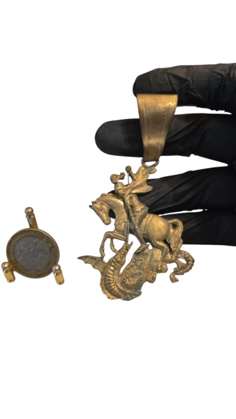 Antiga decoração de pendurar de São Jorge