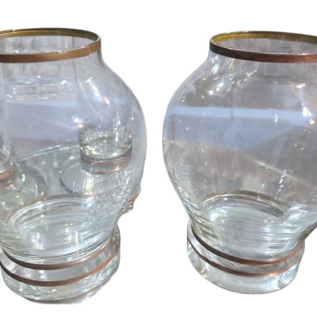 Vasos bojudos de cristal com filetes de cobre. (valor unitário)